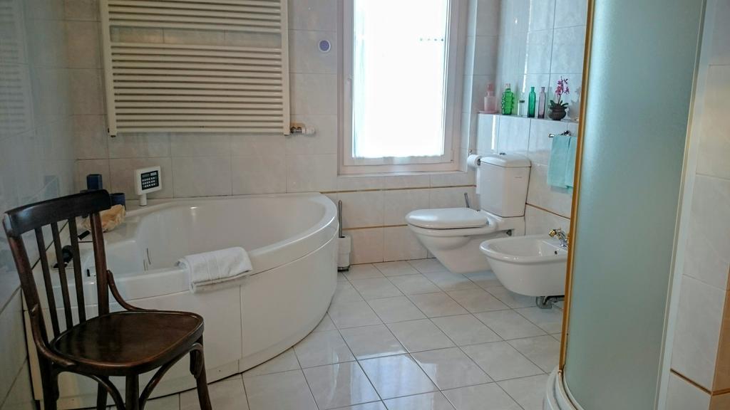B&B Villa Dei Pini Domegliara 외부 사진